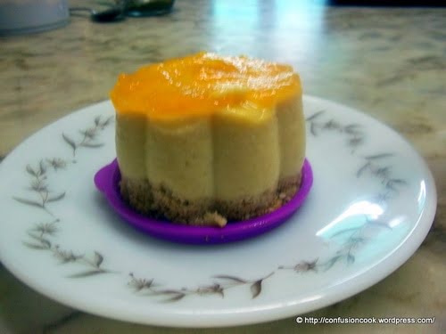 No-bake mango cheesecake topped with fresh mango jam