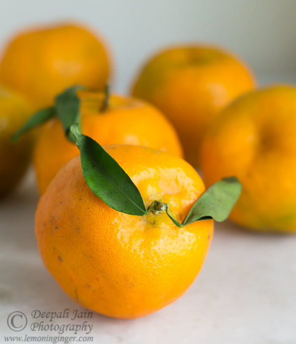 Close-up view of fresh oranges
