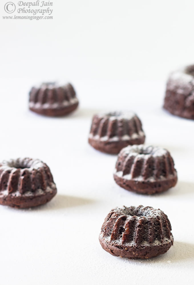 Eggless Orange Marmalade and Wine Mini Bundt Cake
