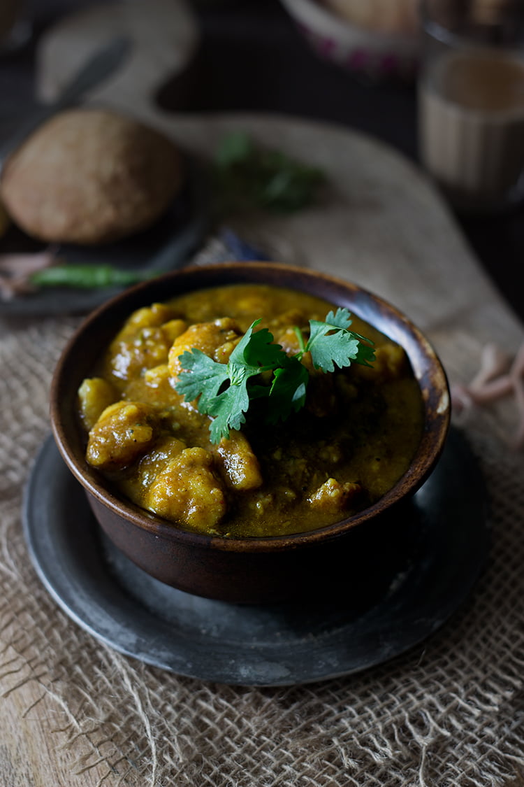 Close-up shot of Mathura ke Dubki Wale Aloo with rich, spicy gravy