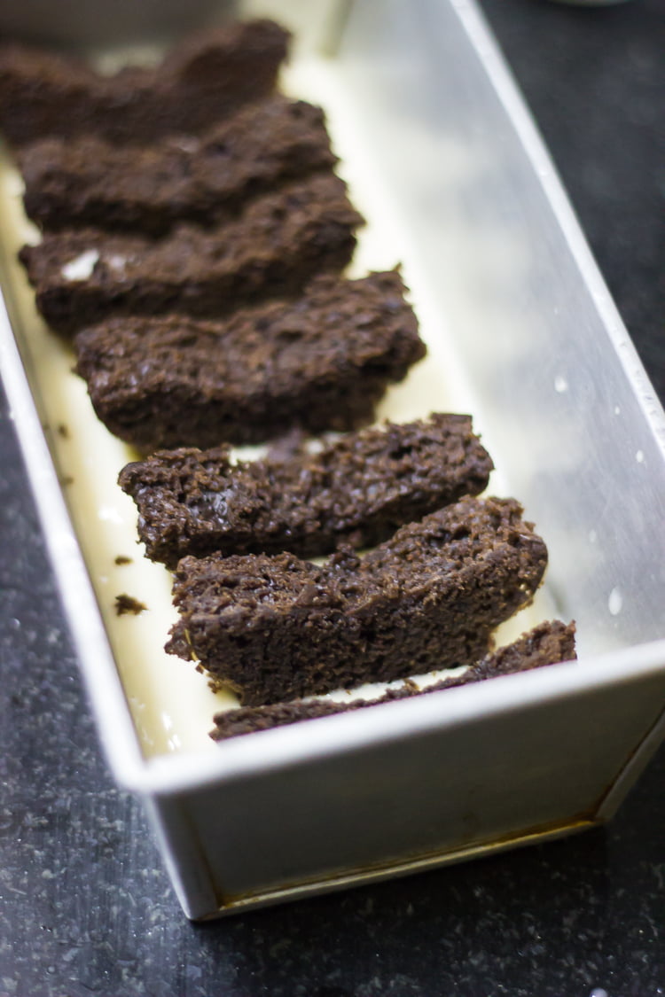 Step-by-step view of the butterfly cake cutting process