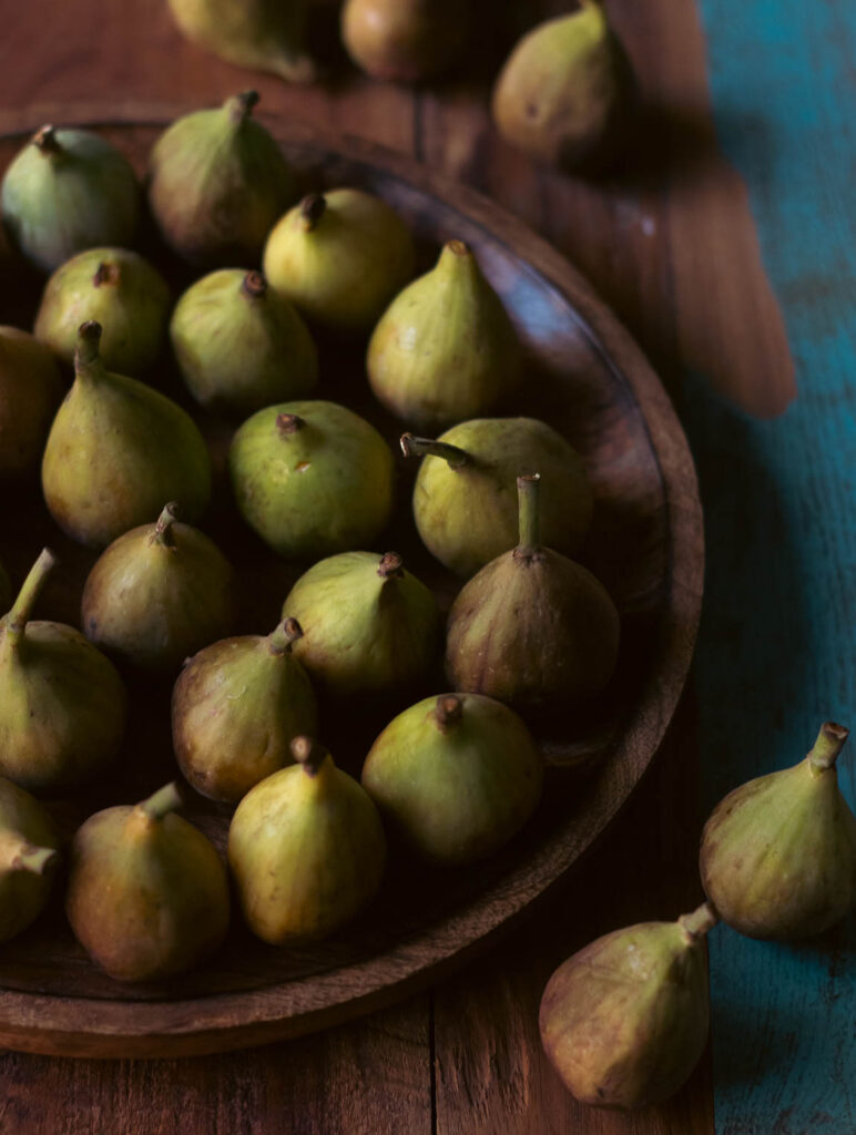 A collection of figs highlighting their long shelf life and energy-boosting properties